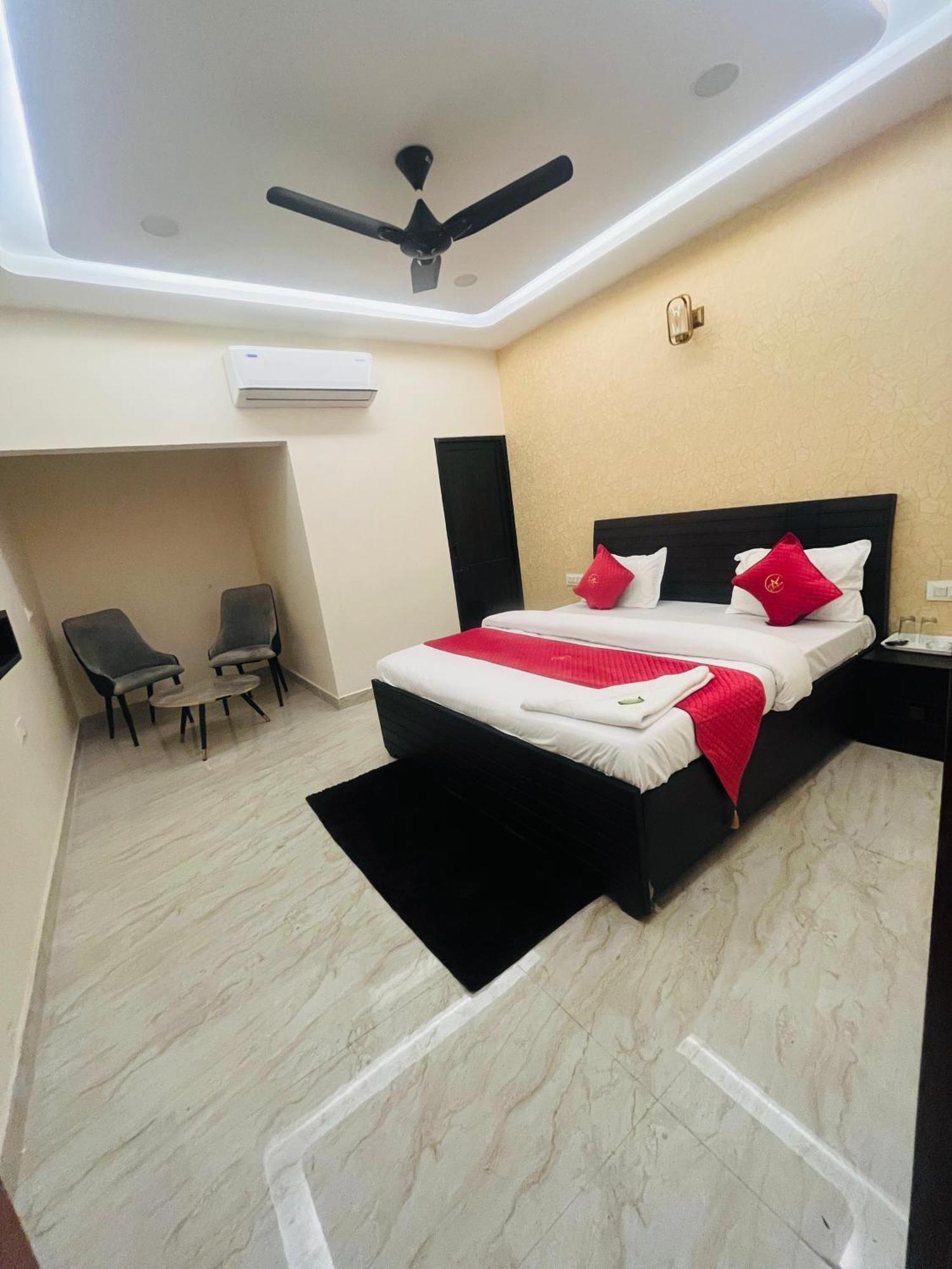Hotel Royal A Ludhiana Zewnętrze zdjęcie
