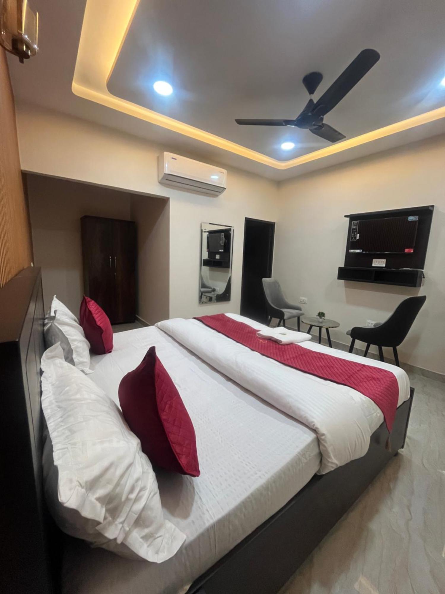 Hotel Royal A Ludhiana Zewnętrze zdjęcie