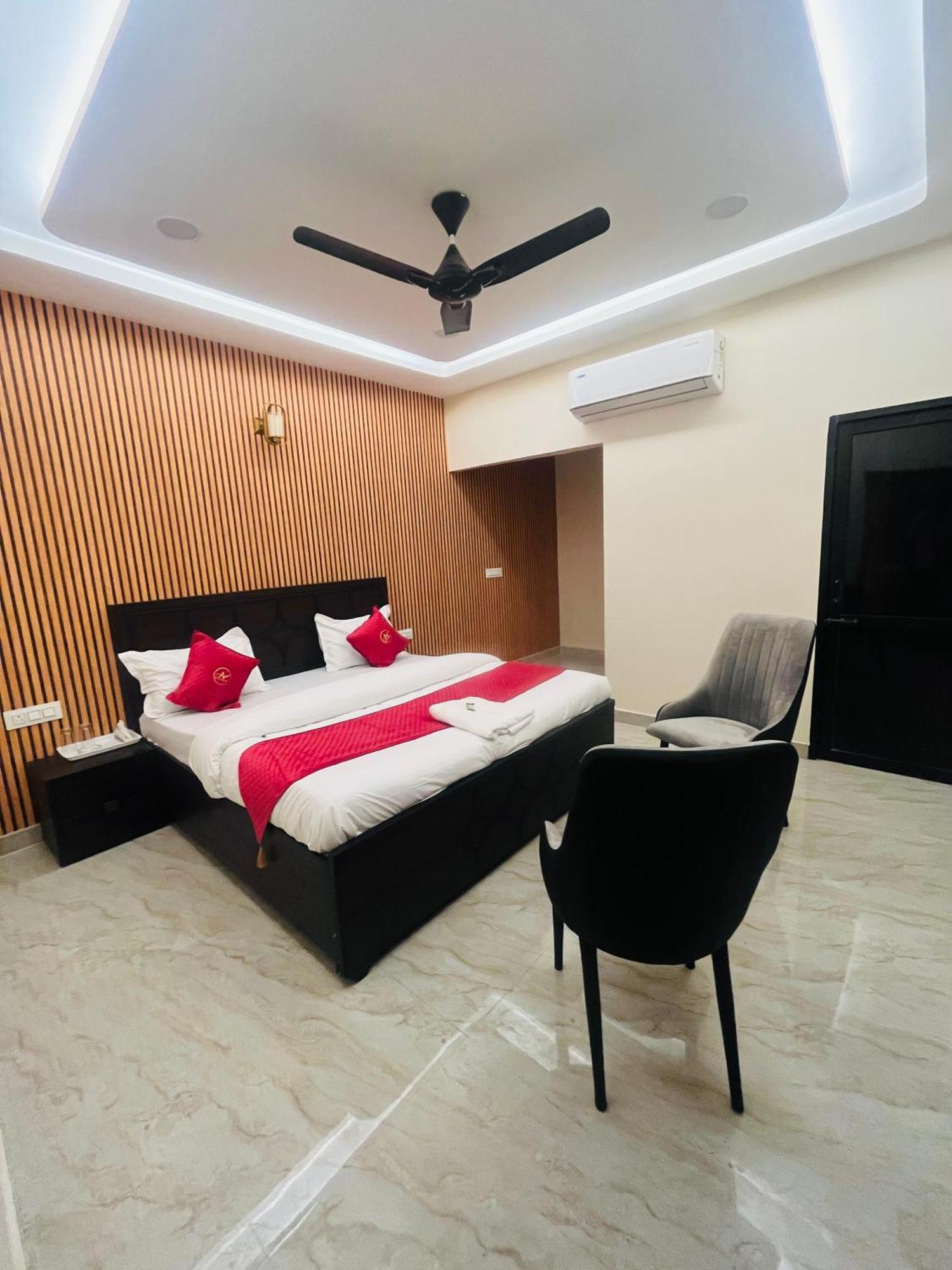 Hotel Royal A Ludhiana Zewnętrze zdjęcie